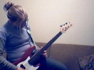 ashnbass2.jpg